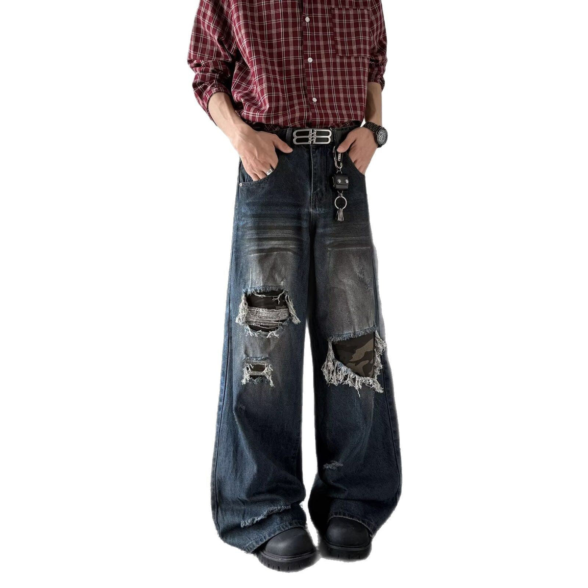Patch Distressed Camouflage Jeans