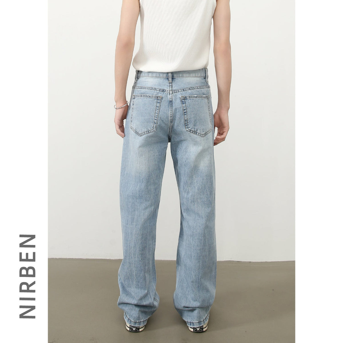 American Retro Washed Blue Distressed Denim Trousers for Men - Simple and Versatile Loose Wide-Leg Long Pants