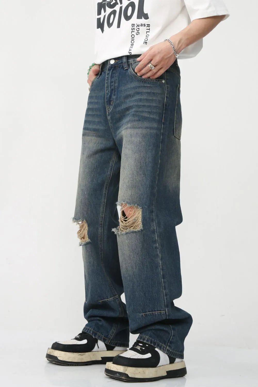 Distressed Jeans with Pockets - Japanese Denim Luxury