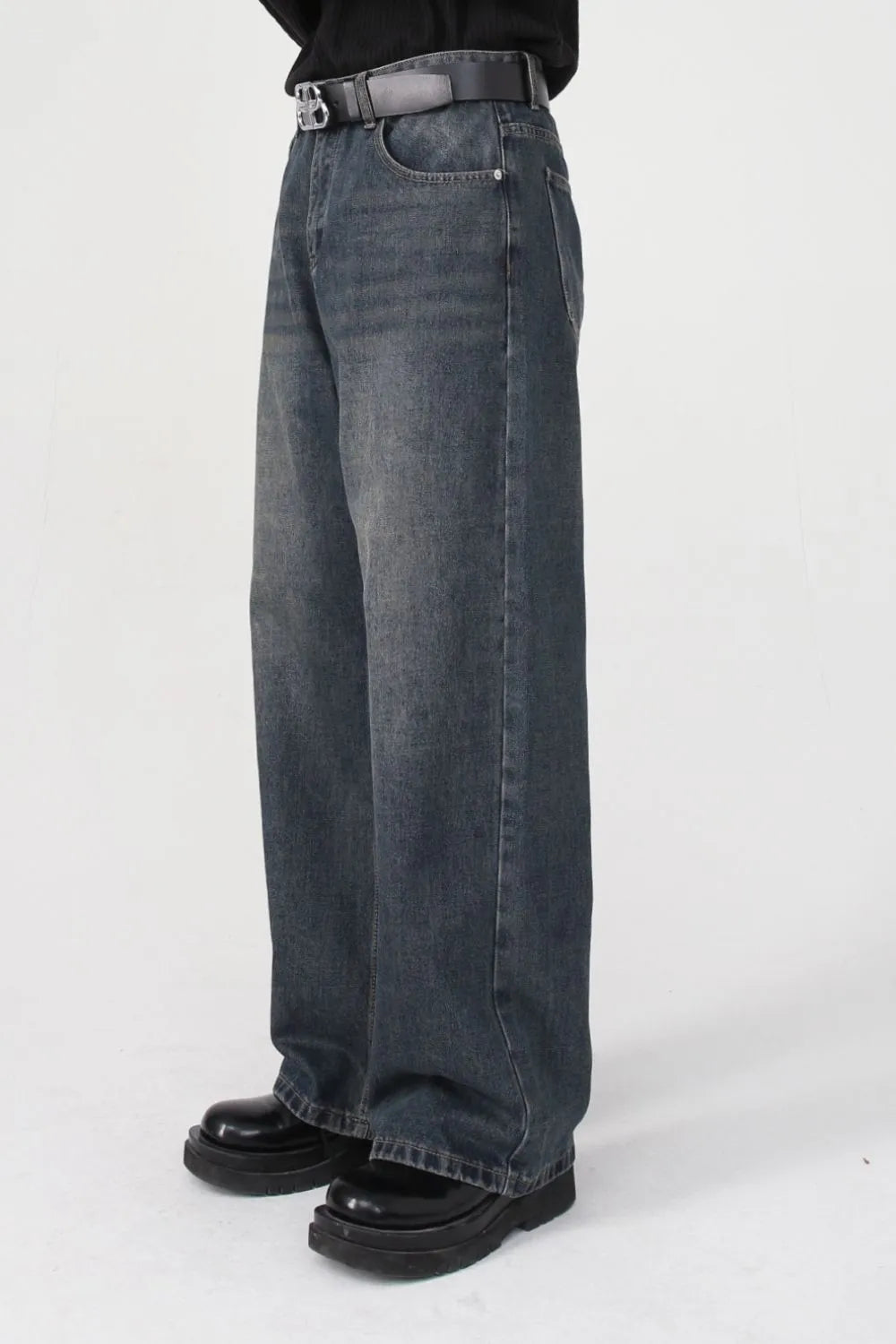 Wide Leg Jeans with Pockets - Japanese Denim