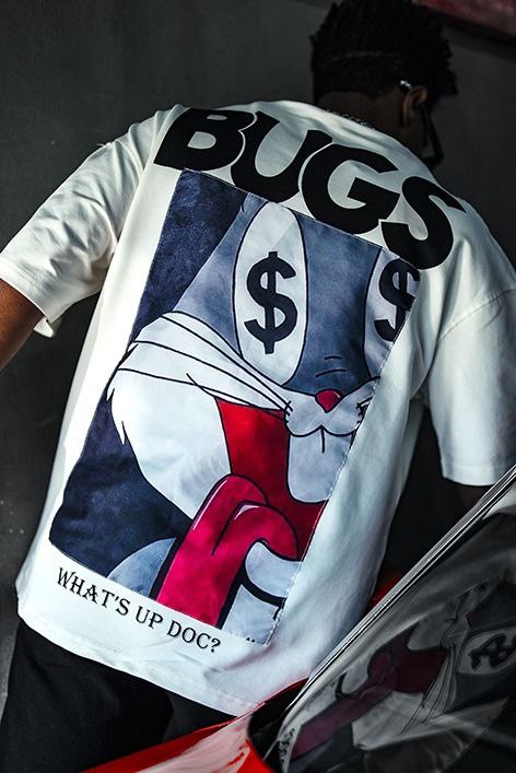 Cartoon Rabbit Graphic T-Shirt – What’s Up Doc