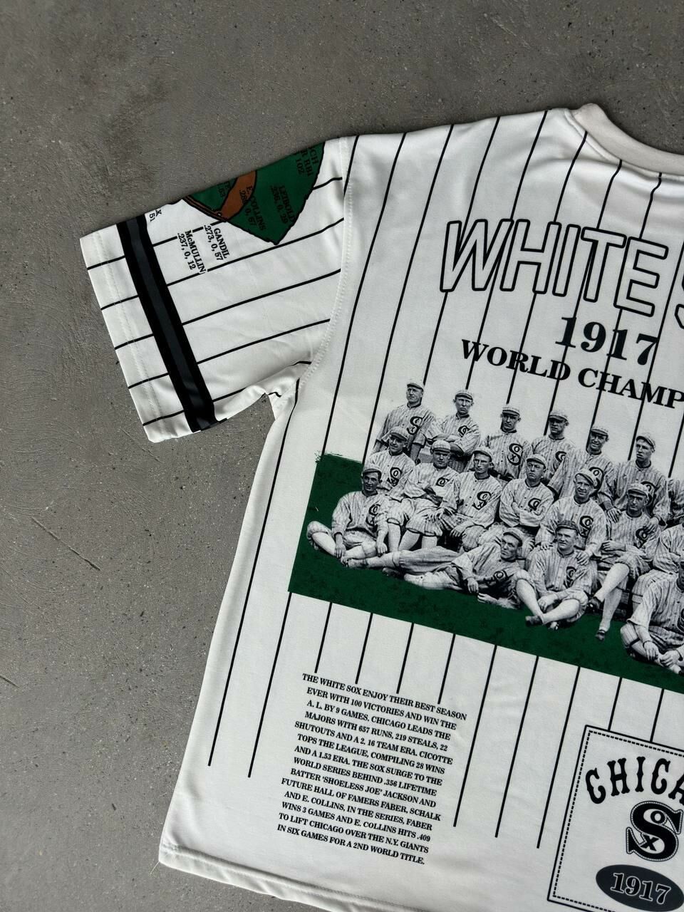 Chicago White Sox 1917 World Champions Vintage Oversized T-Shirt